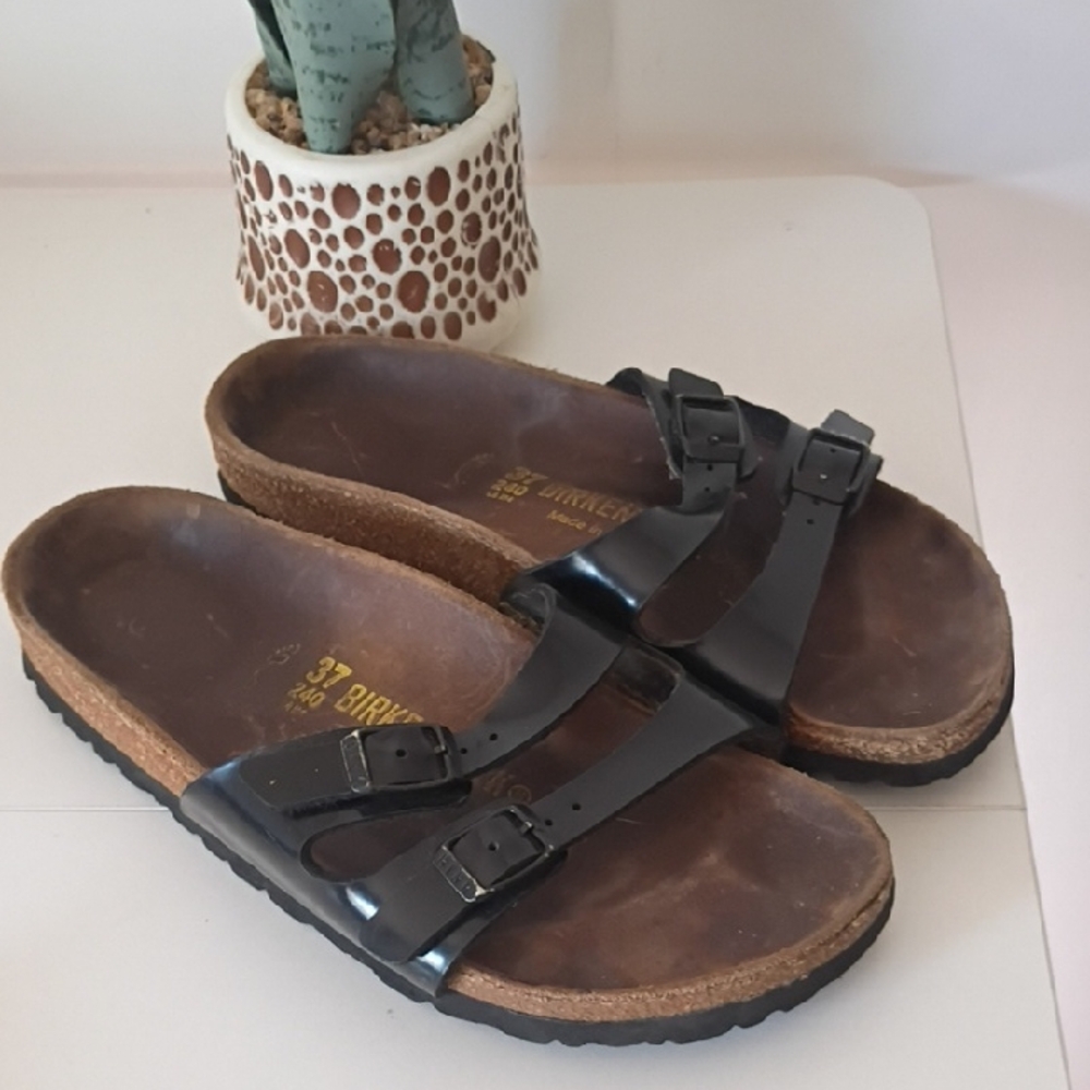 Birkenstock Ibiza Sandals in Black Patent Size 37 Women's 6 - 6.5